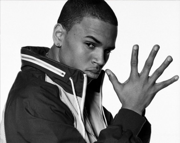 Chris Brown pide a sus fans que no asesinen a Pink