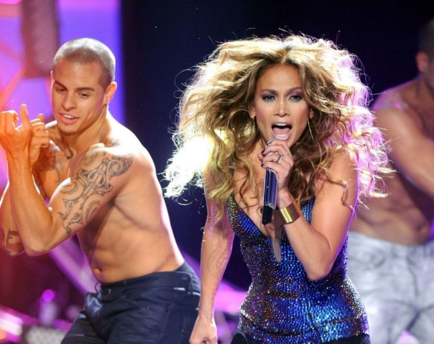 Jennifer Lopez estrena 'Dance Again' en 'American Idol'