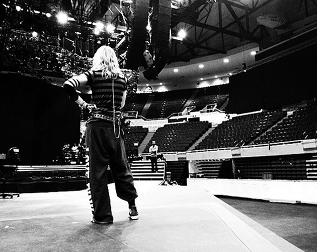 Madonna sube a Facebook las primeras fotos del escenario del 'MDNA Tour'