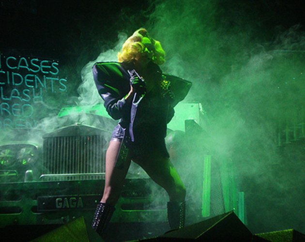 Se filtra 'Glitter & Grease' de Lady Gaga en versión estudio