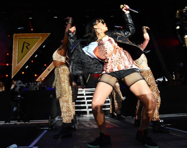 La actuación completa de Rihanna en Hackney