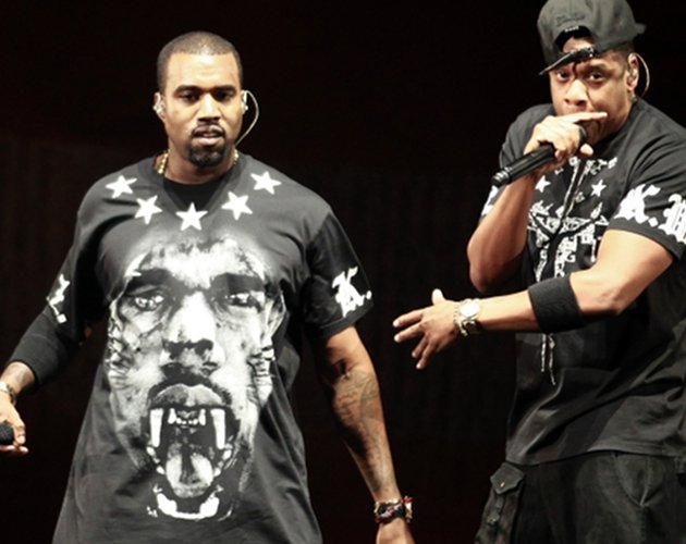 Jay Z y Kanye West interpretan 11 veces 'Niggas in Paris'... en París