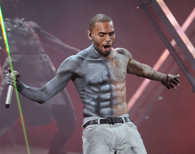 Chris Brown triunfa en UK