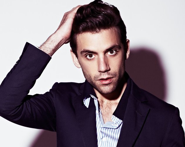 Mika reconoce lo mucho que le costó salir del armario