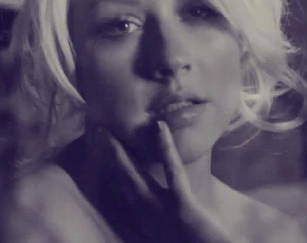 Christina Aguilera anuncia su nuevo perfume Red Sin