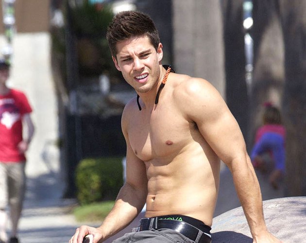 Dean Geyer, el nuevo fichaje de 'Glee'