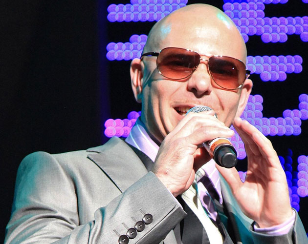 Pitbull se compara con Picasso, Michelangelo y Van Gogh