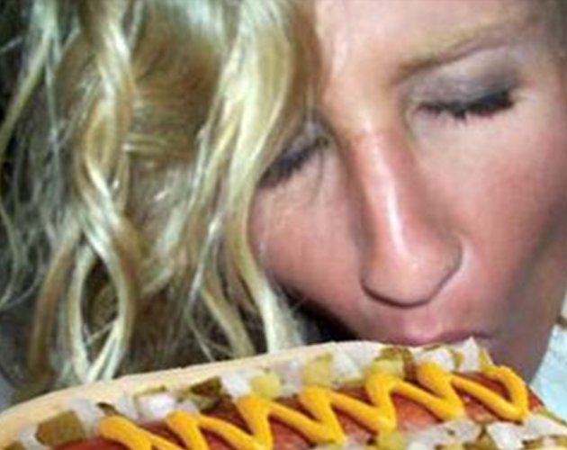 Se filtra una supuesta foto de Ke$ha practicando sexo oral