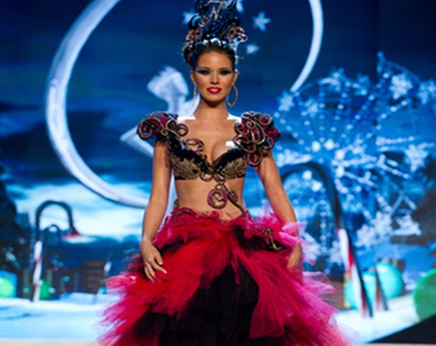 Todos los trajes regionales de Miss Universo