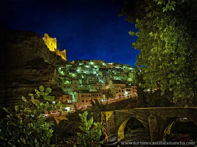 Guía Gay de Albacete Guía Gay de Albacete