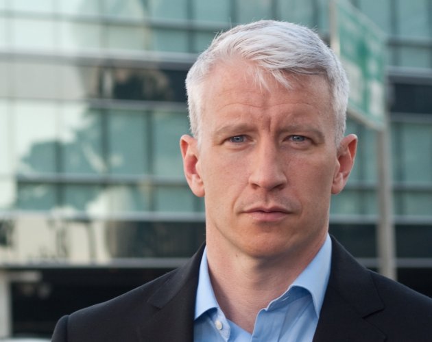 'Out' elige a Anderson Cooper como 'Gay del año'