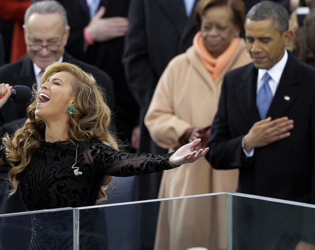 Suena la alarma: acusan a Beyoncé de interpretar el himno americano en playback