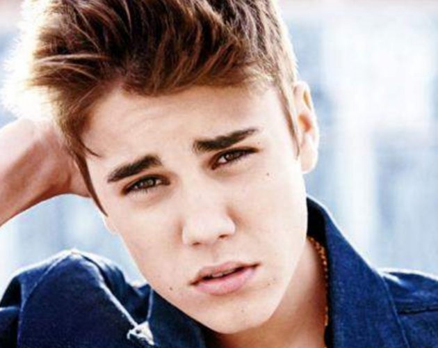 Justin Bieber amenaza con presentar y actuar en 'Saturday Night Live'