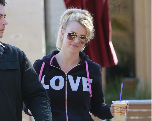 Jamie Spears seguirá siendo el tutor de Britney durante todo 2013