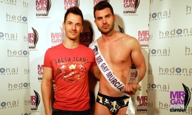Un guardia civil gay se hace con el Mr Gay Pride 2013 en Murcia