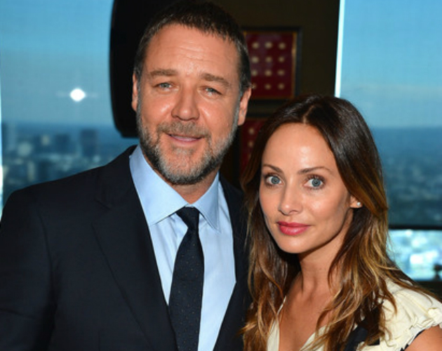 ¿Están saliendo Natalie Imbruglia y Russell Crowe?