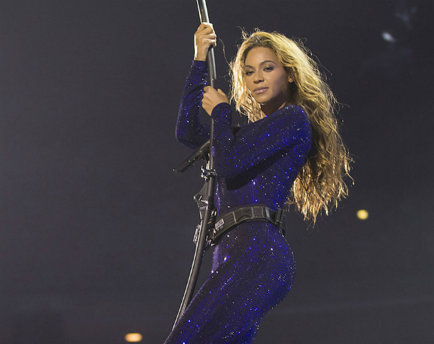 Beyoncé estrena 'Grown Woman' en directo en su gira por primera vez