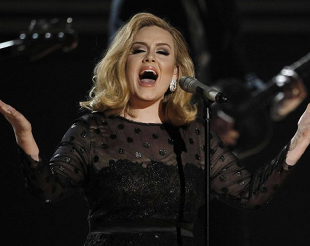Un estudio demuestra que 'Someone Like You' de Adele ayuda a perder el miedo a volar
