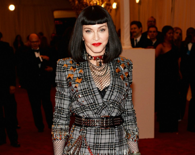 Madonna vuelve a deslumbrar en la Met Ball 2013 centrada en el Punk