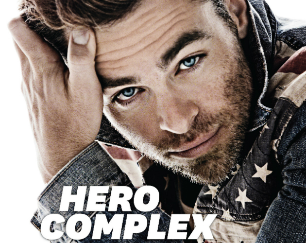 Chris Pine, sexy nerd en la revista 'Out'