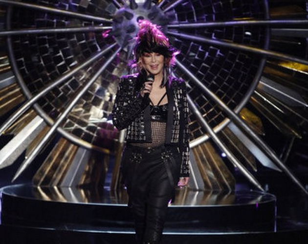 Cher canta 'Woman's World' en 'The Voice'
