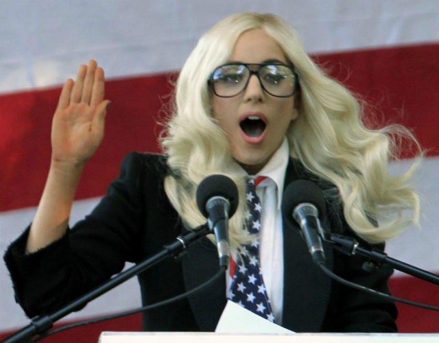Lady Gaga se "autoproclama" la Abraham Lincoln de hoy en día