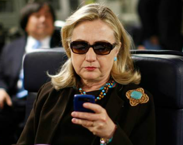 Hillary Clinton llega a Twitter con éxito