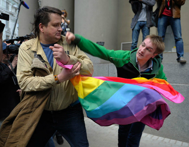 Rusia prohibirá adoptar a extranjeros de países con matrimonio gay aceptado