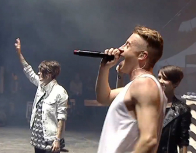 Macklemore & Ryan Lewis se une a Tegan & Sara para interpretar su himno LGBT 'Same Love'