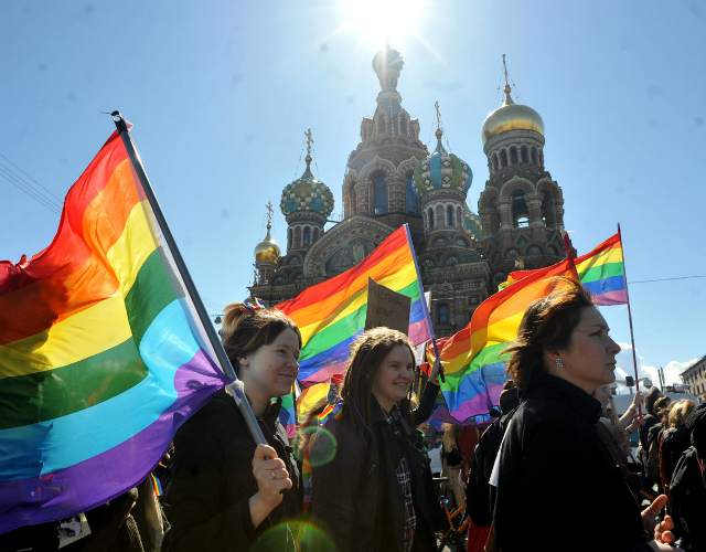 Rusia planea prohibir de nuevo la donación de sangre por parte de homosexuales