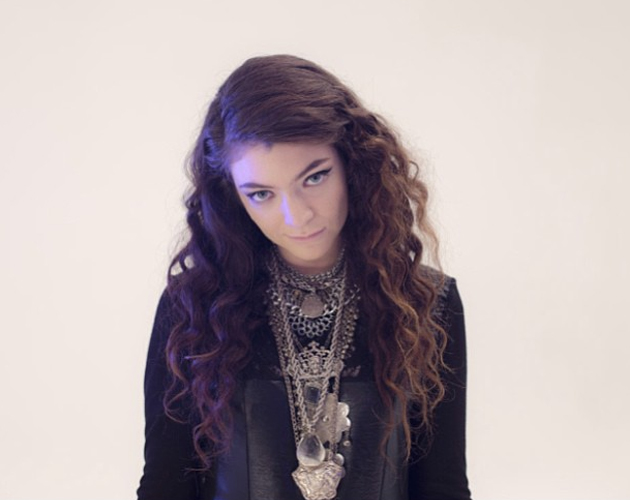 Lorde arrasa con 'Royals' y estrena 'Team', nuevo single