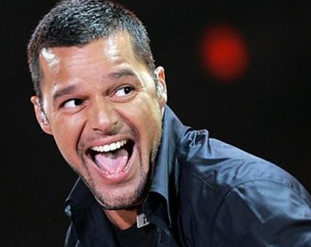 Ricky Martin cantará la canción oficial de la Copa Mundial de la FIFA 2014