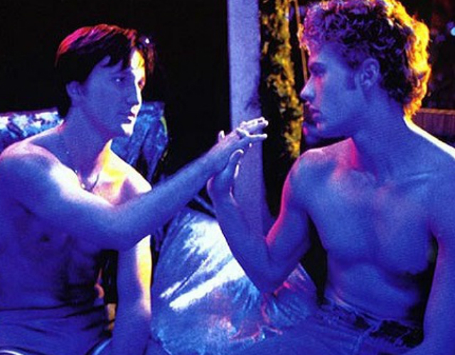 Se filtra una escena gay de Ryan Philippe en '54'