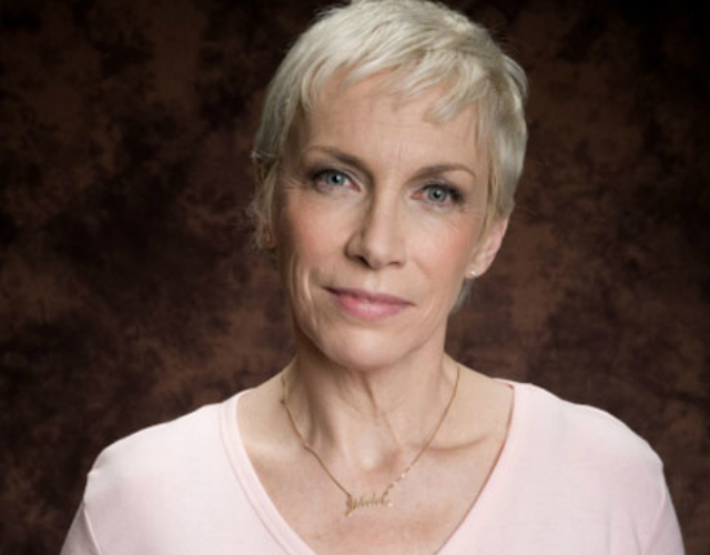 Annie Lennox abre un centro para tratar el SIDA y la salud sexual