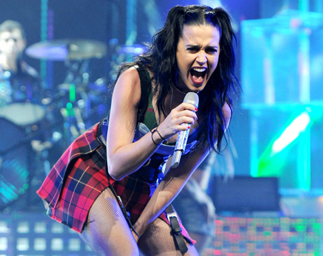 Katy Perry canta sus nuevas canciones en el iTunes Festival