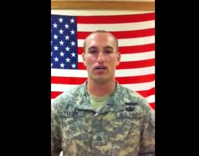 Un militar gay le pide una cita a Katy Perry