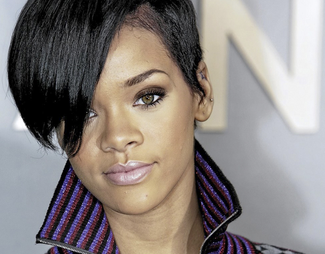 Rihanna casi se arruina en 2009