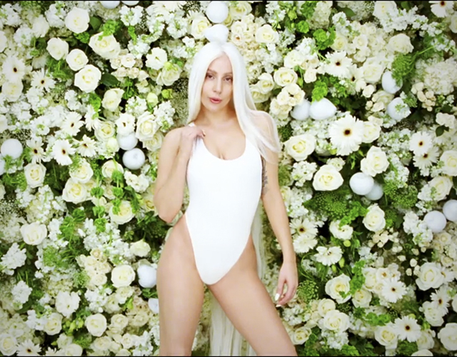 Lady Gaga estrena el vídeo de 'G.U.Y.'