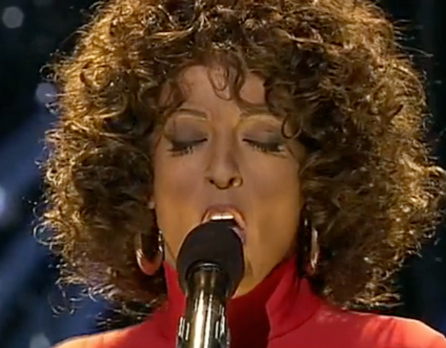Ruth Lorenzo imita a Whitney Houston en 'Tu Cara Me Suena'