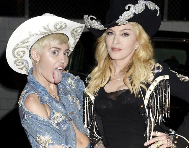 Miley Cyrus, encargada del 'Art For Freedom' de Madonna en abril
