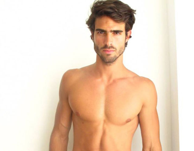 Juan Betancourt, en calzoncillos para Calvin Klein