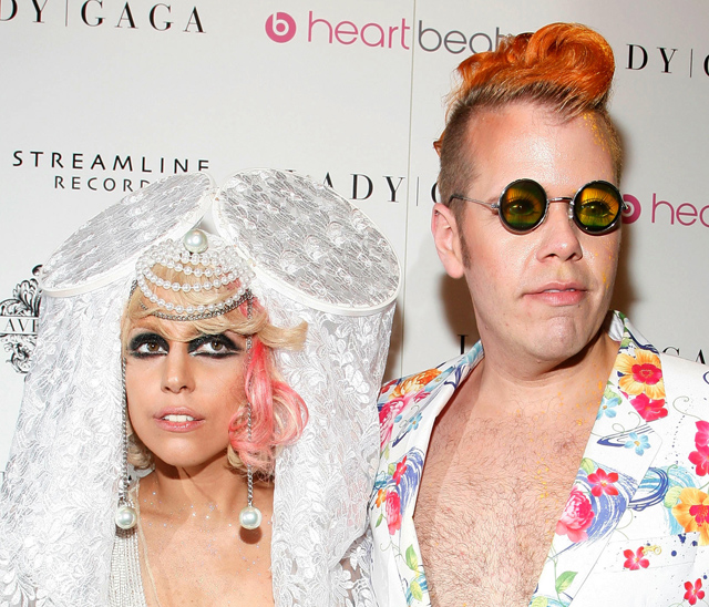 Perez Hilton reaviva la guerra con Lady Gaga