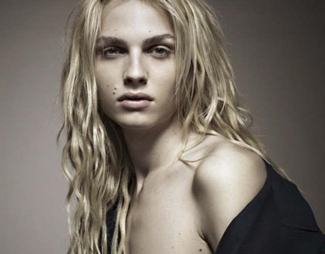 El modelo andrógino Andrej Pejic se reasigna como mujer: ahora es Andreja