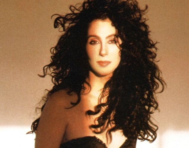 Cher odiaba 'If I Could Turn Back Time'