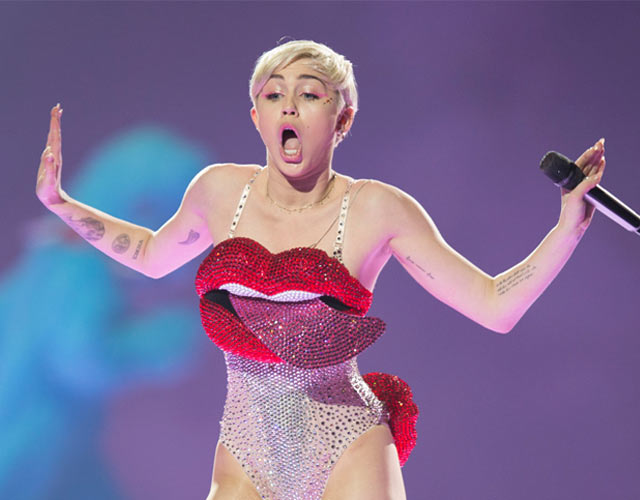Miley Cyrus concierto completo NBC