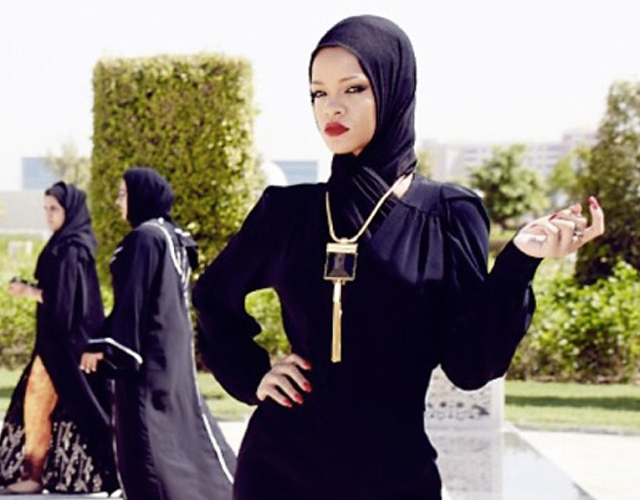 Rihanna tuitea y luego elimina #FreePalestine