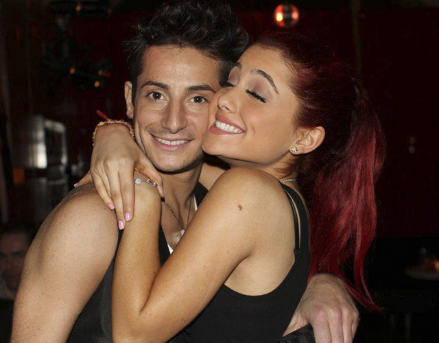 El hermano de Ariana Grande cree que las lesbianas eligen su orientación sexual