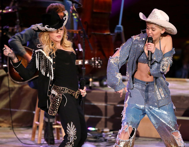 Rufus Wainwright: "el dueto de Madonna y Miley Cyrus fue de las cosas más horribles que he visto"