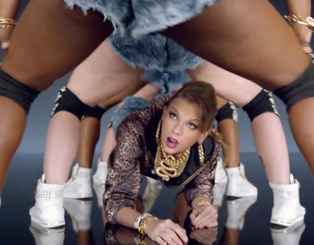 TOP GIF: los mejores momentos del vídeo de 'Shake It Off' de Taylor Swift