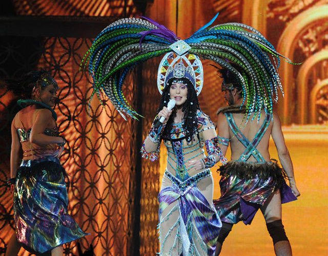 Cher pospone su gira 'Dressed To Kill' por problemas de salud